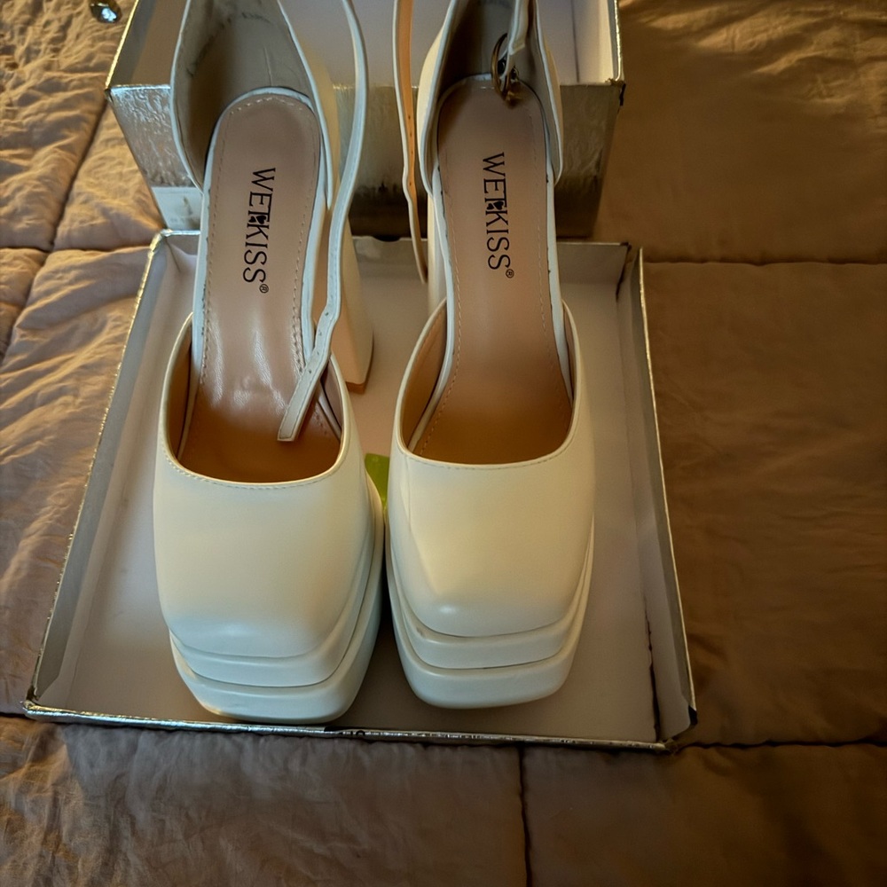 We Kiss Women's Cream Platform Heels